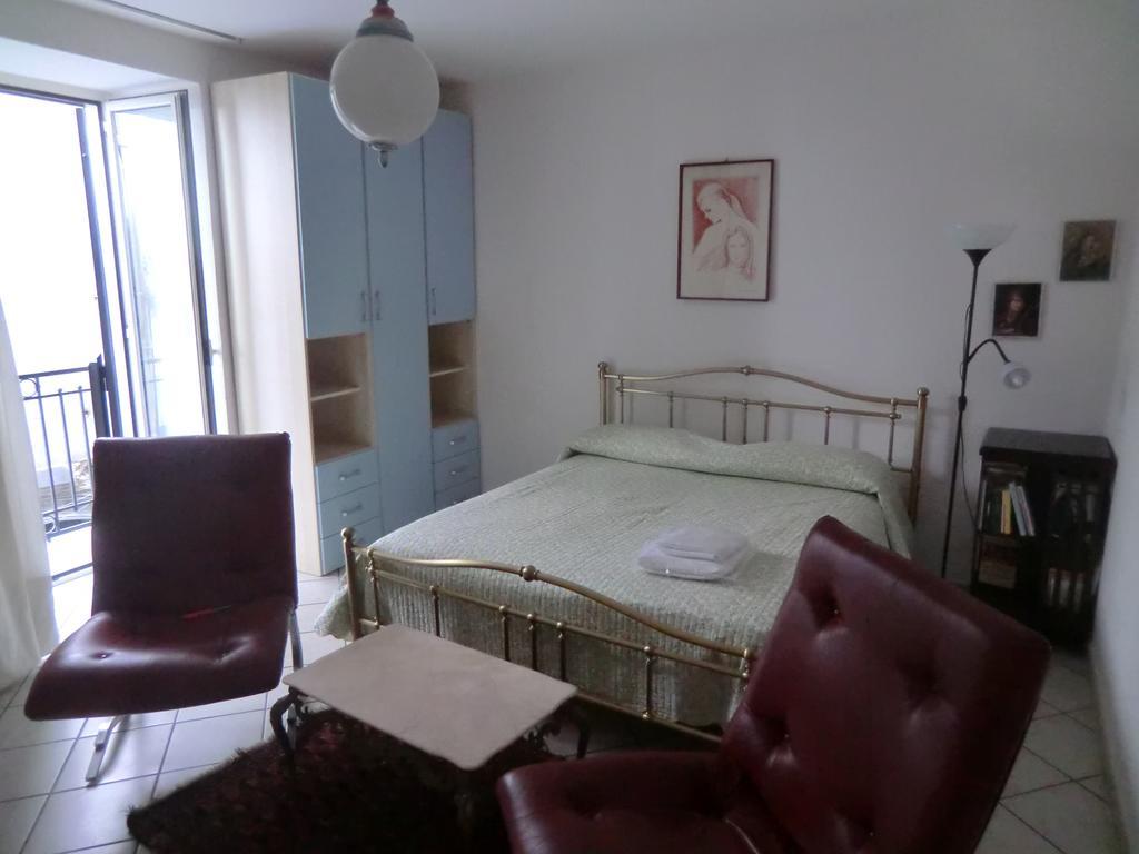 In The Heart Of Naplesアパートメント 部屋 写真